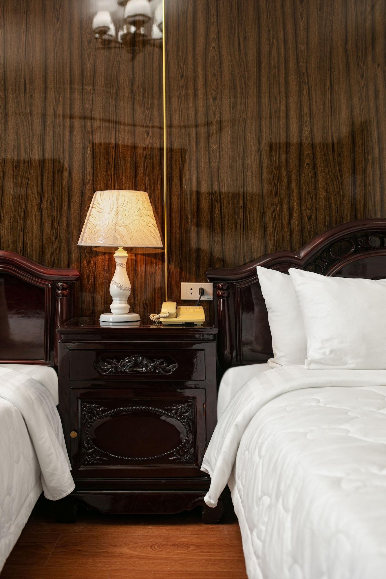 Little Diamond Hotel Hanoi Bagian luar foto