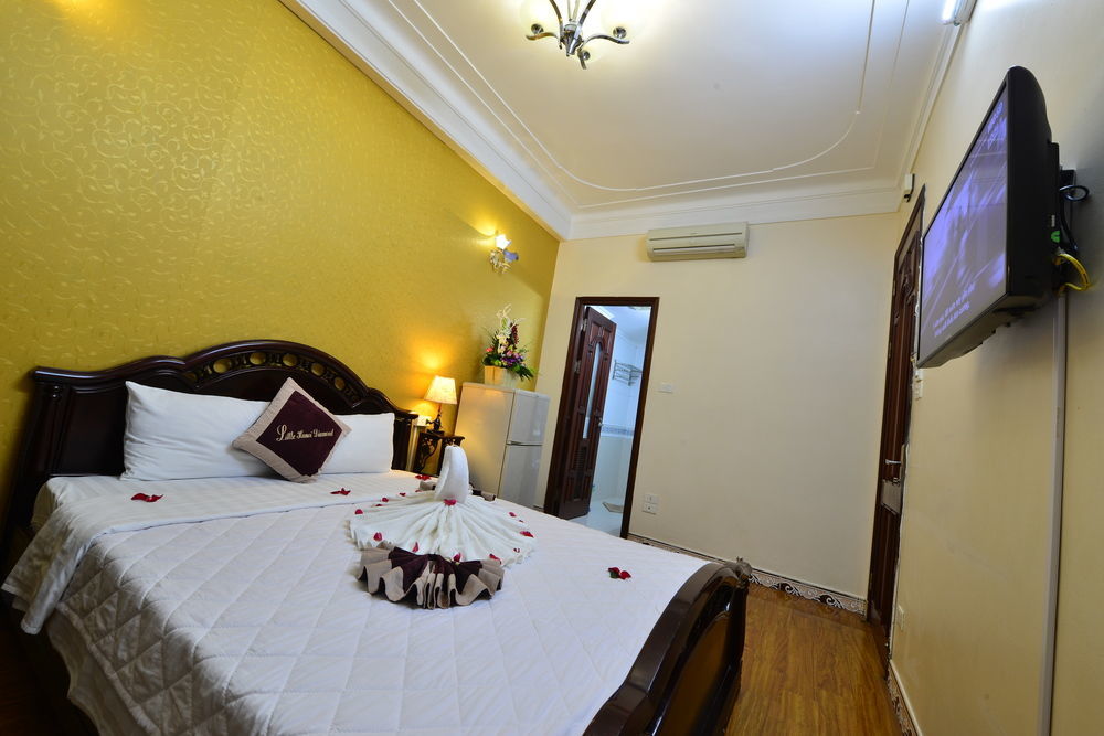 Little Diamond Hotel Hanoi Bagian luar foto
